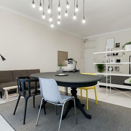 Baixa24 •P1L• Amplo Estudio Na Baixa Com Varanda Porto Bagian luar foto