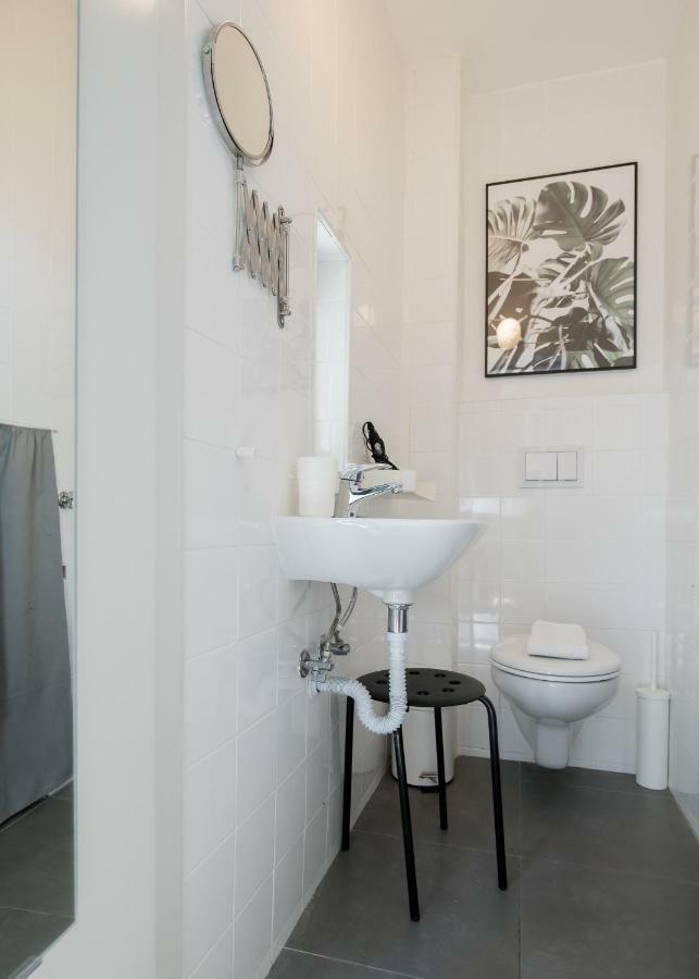 Baixa24 •P1L• Amplo Estudio Na Baixa Com Varanda Porto Bagian luar foto